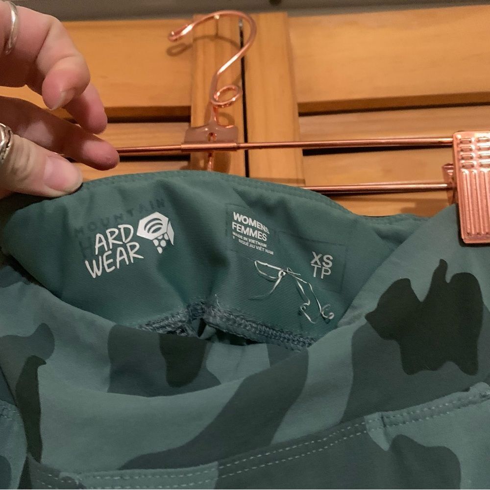 Mountain Hardwear Army joggers size XS - Picture 2 of 7